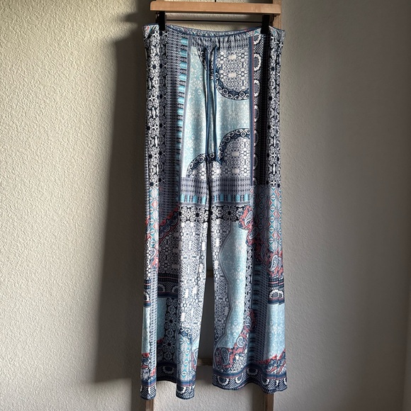 In Bloom by Jonquil Paisley Print Lace Cami & Wide Leg Pajama Set Sz: Med - Picture 10 of 14